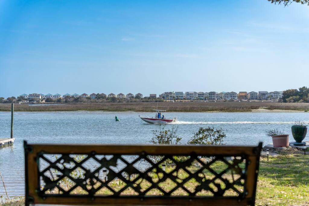 Dolphin Cove - Whole Waterfront House With Dock Ocean Isle Beach Exterior foto