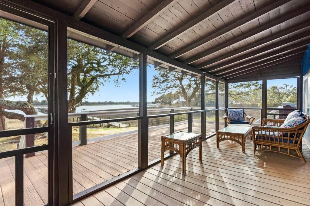 Dolphin Cove - Whole Waterfront House With Dock Ocean Isle Beach Exterior foto